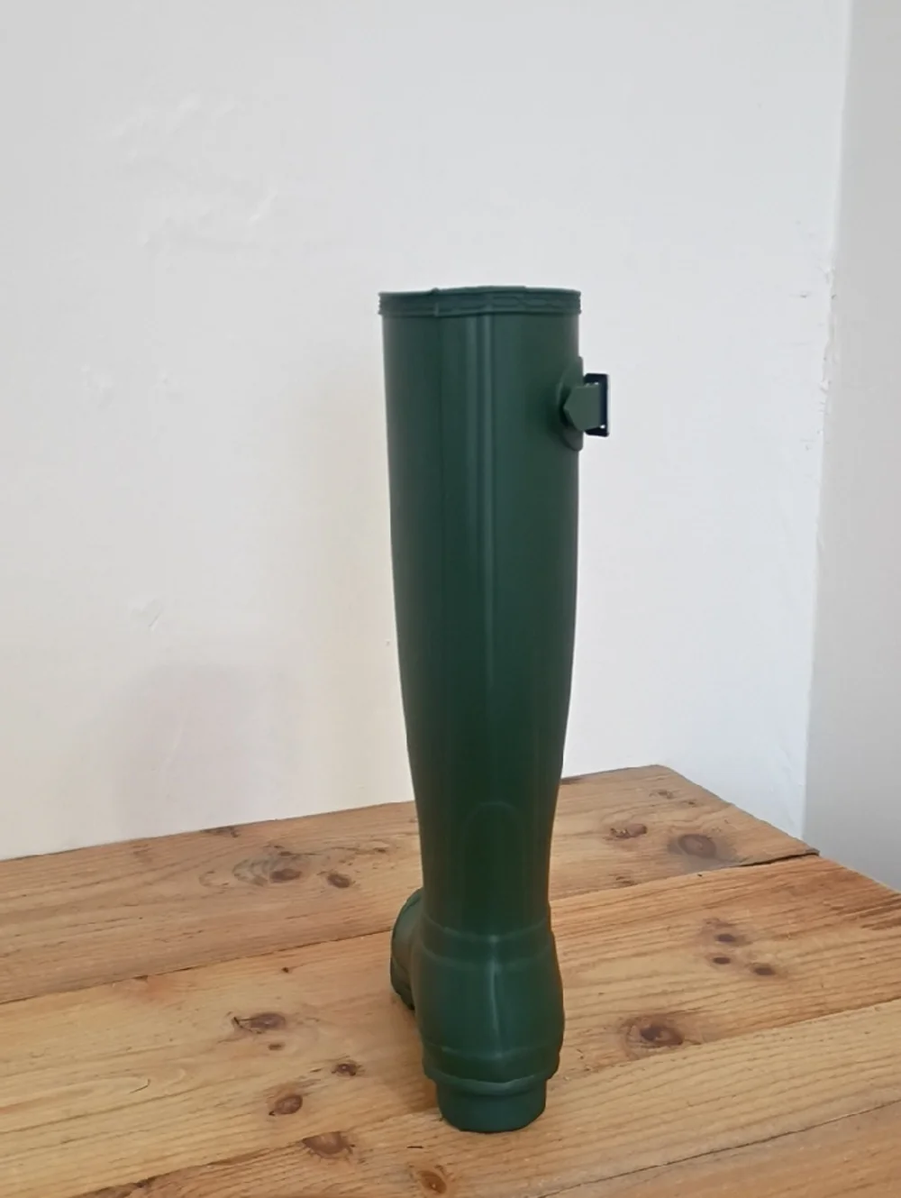 New In Box Hunter Original Tall Rain Boots Hunter Green US Size 5 NWT MSRP $190